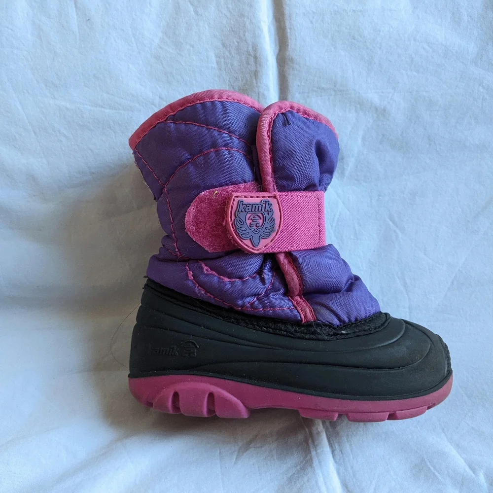Kamik Baby Girl Insulated Winter boots size 7